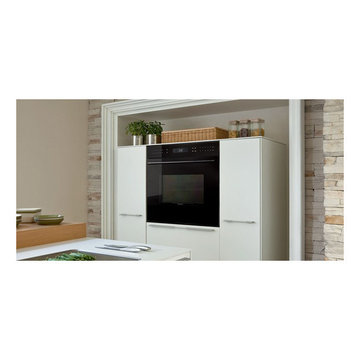 Wolf E Series 30" Single Electric Wall Oven, Black Glass Unframed | SO302GB