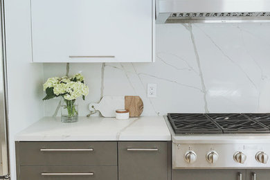 Kitchen photo in San Francisco