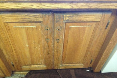 Kitchen Cabinets - Golden Oak - Before