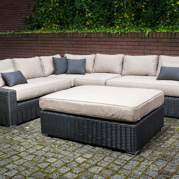 Toja Patio Furniture - Tuscan Sectional Set - Red Brick Wall