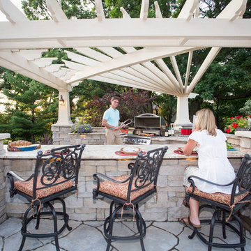 Outdoor Kitchen Perfect for Any Occasion