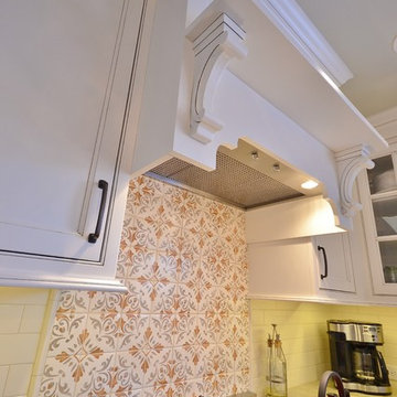 It takes a team to raise a kitchen!
