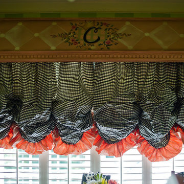 Tween Room - Pink, Black & White
