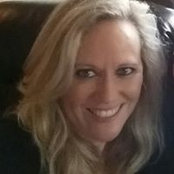 Lynn Molnar's photo