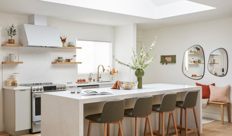 5 Must-Have Features for a Small Kitchen