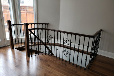 Staircase - traditional staircase idea in Toronto