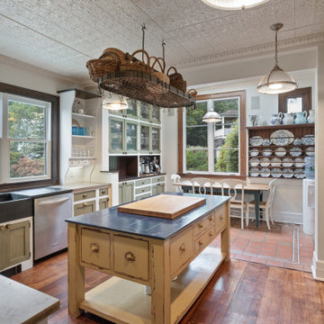 Colonial House Designs