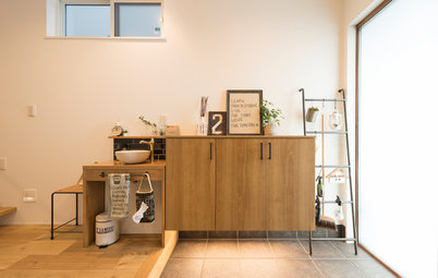 帰宅後すぐに手洗い！玄関につくる洗面コーナーのアイデア