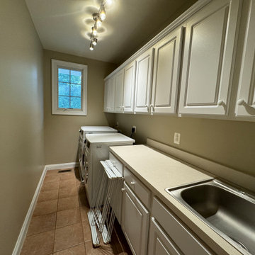 Thompson Road Transitional Kitchen & Main Level Renovation