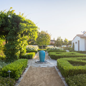Rancho Santa Fe, Parterre Gardens