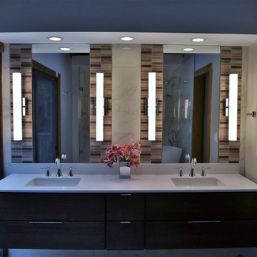 Master Bath in Mid Century Modern Home