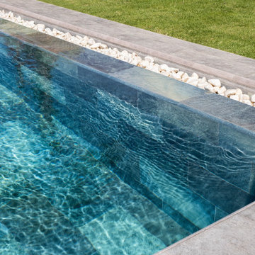 Olcay Mix & Pool Garden Grey Porcelain Tiles - Cesme,Izmir Villa