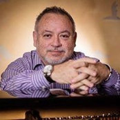 Hans Oviedo's photo