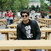 Muneeb Mian's photo