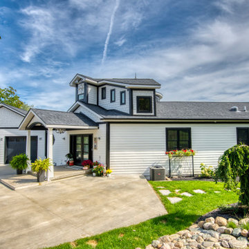 Cavanaugh Lake Residence