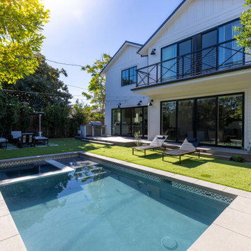 Custom Modern Pool & Landscape