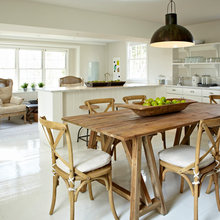 Eat-in Kitchen