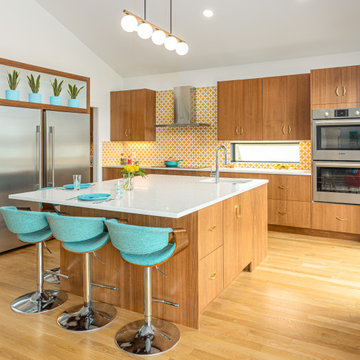 Pigment and Pattern: A New Build Midcentury Modern House