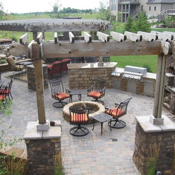 Outdoor Kitchen