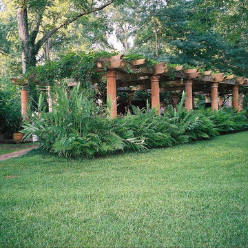 Arbor for Historic Mansion is Woodville, Texas