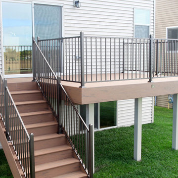 Upper Level Deck
