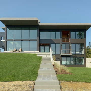 Edgewater Residence