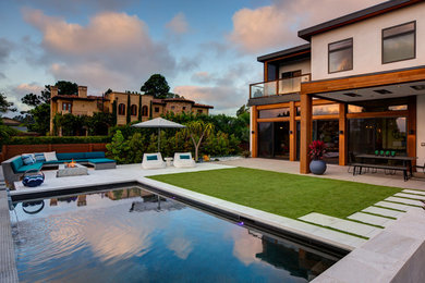 Design ideas for a modern landscaping in San Diego.