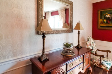 Dining room - traditional dining room idea in Atlanta