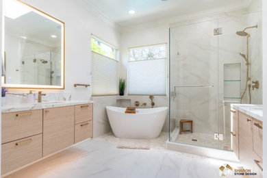 Inspiration for a modern bathroom remodel in San Francisco