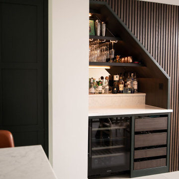 Classic In-Frame Shaker Kitchen & Bar - Islington
