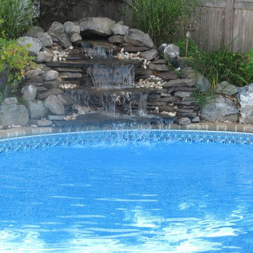 Pool Water Features