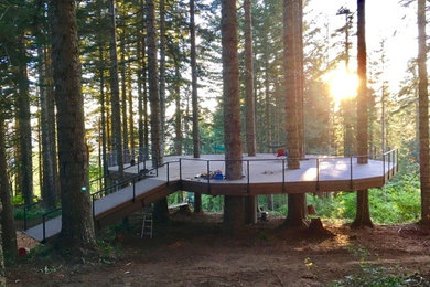 World's Largest Treehouse Deck