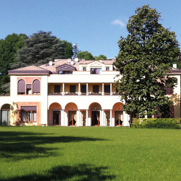 Viale Brianza, Monza -Full renovation of an historic villa
