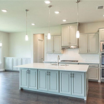 Cloudy Atmosphere For This Kitchen Makeover in Temple City, CA
