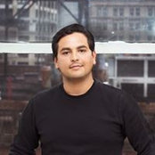 Oscar Salazar's photo