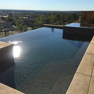 Folsom Vanishing Edge Pool with Perimeter Overflow Spa