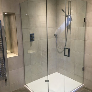 Frameless Hinged Shower Enclosures