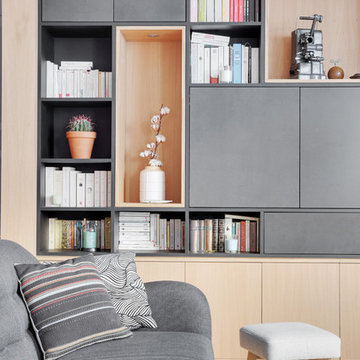 Détail d'une bibliothèque d'un loft parisien