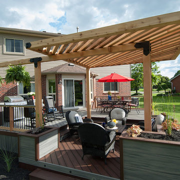Lori & Tim's Deck