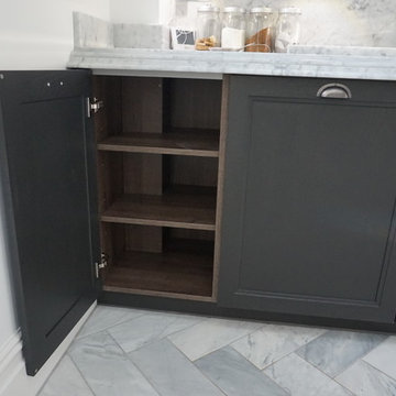Solid Oak Caneo Grey Shaker Bolero kitchen