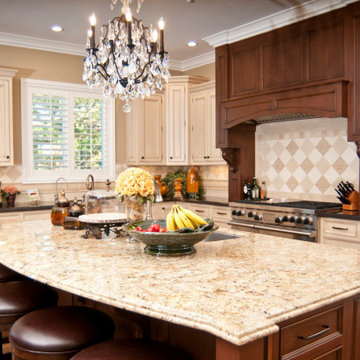 Traditional Remodel: Kitchen