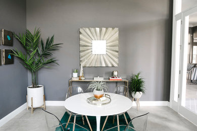 Dining room - dining room idea in Columbus