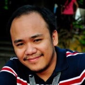 Efren Paz's photo