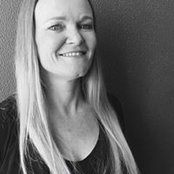 Corinne Marshall's photo