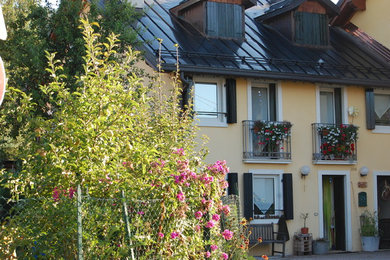 Foto della facciata di una casa moderna