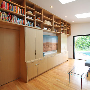 Shift House - Family Room