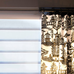 Asheville Downtown Condo - Window Blinds