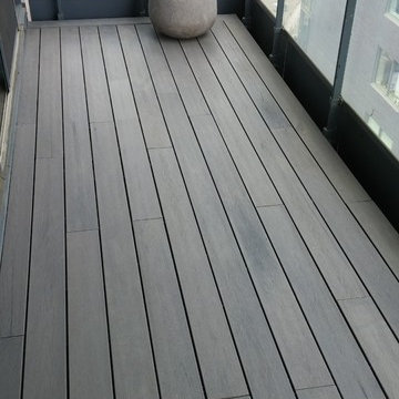 King West Toronto Staggered Composite Deck