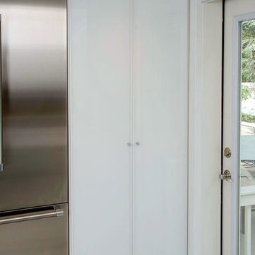 Bari Custom Cabinetry: Back Painted Glass Cabinets