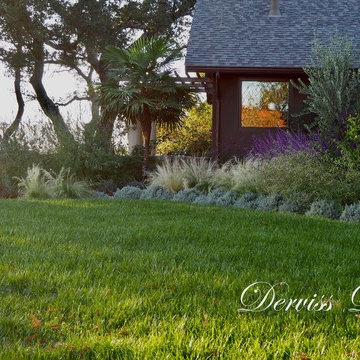 Napa Valley vineyard overlook home and garden